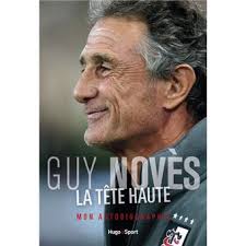 La tête haute is more accurately translated as head held high rather than up, and it sounds much more natural that way and stronger/more defiant in tone, which i think is what the song is aiming for. La Tete Haute Mon Autobiographie Broche Guy Noves Achat Livre Ou Ebook Fnac