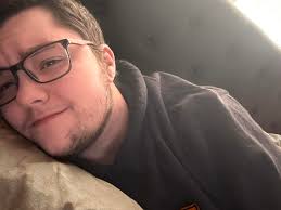 Hello I'm a transgender man in the area of Bristol CT and I'm interested in  making friends that are also part of the lgbt community. Anyone whattohe  friends ?!