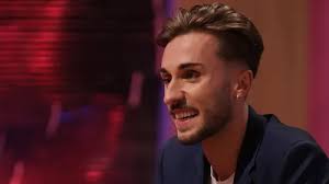 Noble escreveu tema após receber diagnóstico: «Se não tivesse corrido bem,  tinha ficado como uma carta de despedida»