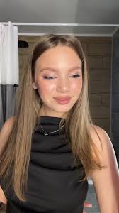 ANNA KISELEVA (@kissselekkkkk)