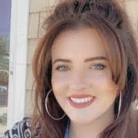 Caitlin Renner's Instagram, Twitter & Facebook