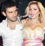 Güneş'i, yeni sevgilisi hakan'la dostlarının tanıştırdığı ve ikilinin aylardır birlikte olduğu öğrenildi. Burcu Gunes Eski Sevgilisine Saldirdi Magazinci Com