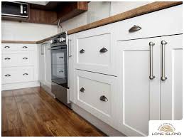 However, because most hardware pulls come in various lengths, it is common to see one pull on the drawer front. Choosing Kitchen Cabinet Hardware What To Consider