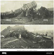 1900s train accident hi-res stock ...