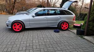 Mercedes S203 Pink Wheels Mercedes Pink Wheels Benz