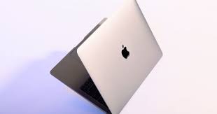 How To Turn Off Blue Light On Your Mac Computer With Night Shift And Make It Easier To Fall Asleep At Night Mac Computer Mac Laptop Iphone Memory