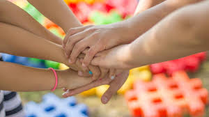 On the celebration of friendship day 2021, here are the best friendship day whatsapp, twitter and facebook status that will warm your best friends. National Best Friend Day 2021 History Celebration Images And Quotes Information News
