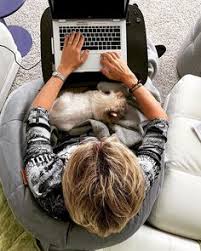 Feathers Appear When Angels Are Near Ccndoc Islamujeres Messagesfromheaven Ccndoc On Social Media In 2019 Messages From Heaven Social Media Fashion