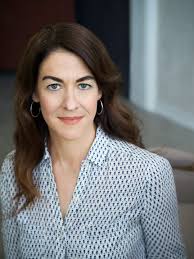 Molly Winter's Instagram, Twitter & Facebook