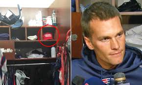 Tom brady explains the donald trump hat in his locker. Tom Brady S Locker Snap Shows Donald Trump S Make America Great Again Hat Daily Mail Online