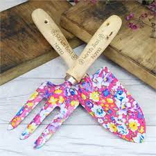 Browse our garden furniture & feel free to contact us with any queries. Buy Personalised Garden Tools Giftstore Co Uk