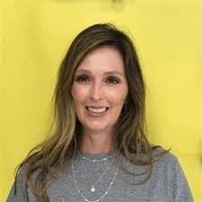 Ashley Handel's Instagram, Twitter & Facebook