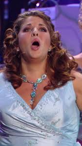 andrerieumanviolinistamaestrojso #johannstraussorquesta #pierrerieu  #emmakok #FÃS! 🌹♥️🎻👑🎻💎🌟🌞🌈👏👏👏! A BRILHAR na Turnê2025 segundo  semestre My❤️! A construir maravilhosas MEMÓRIAS ! ❤️ Excelente mês de  Agosto a todos!