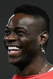 Secolo XIX: “Balotelli-Genoa già al capolinea: addio inevitabile” Siamo già  ai saluti tra Mario Balotelli e il Genoa: l'amore non è mai sbocciato e  SuperMario probabilmente lascerà il Grifone dopo pochi mesi