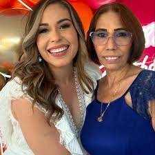 BUENOS DÍAS FELIZ LUNES SNOOPERITOS 🌞🌞❤️🌹