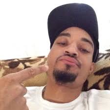 Darryl Garrett (@darryl_garrett)