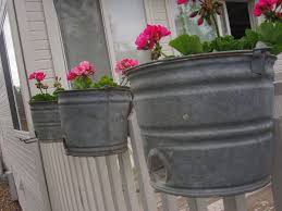 Deck railing planters can go a long way in helping your spruce up your deck, but they are also an efficient way of organizing your space and satisfying your green thumb. Pin On Green Thumb Challenged