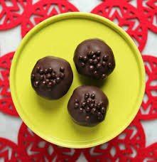 Birds Custard Powder Recipes Chocolate Nanaimo Truffles Have A Soft Yellow Bird S Custard Centre Surrounded By A Coconut Chocolate Layer The Chocolate Candy Recipes Truffles Custard Powder Recipes