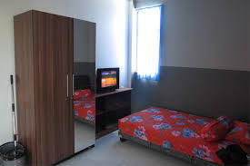 Inilah desain kamar tidur sempit tapi terlihat menarik. Ide Penataan Untuk Kamar Kost Atau Kontrakan Kamartidur Com