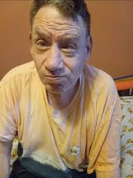 Earl Bradshaw's Instagram, Twitter & Facebook