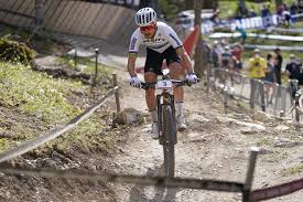 Schurter became the second man to hold 7 world cup overall titles. Gihjwpafhzh3rm