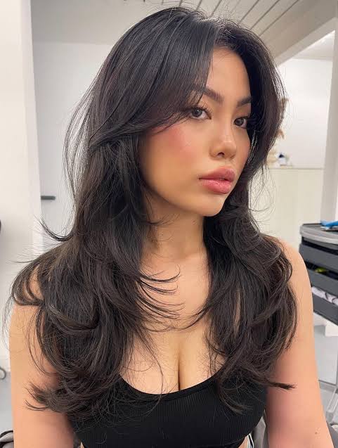 40 Stunning Butterfly Haircut Examples You Will Want to Don