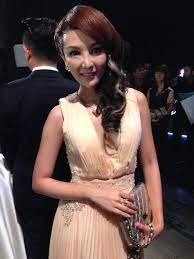 Credits (童冰玉 = tong bingyu; Tong Bing Yu ç«¥å†°çŽ‰ Filmography Hancinema
