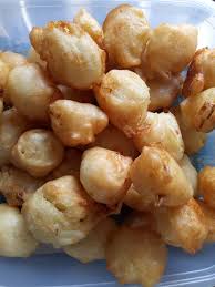 Jika ingin melihat entri sebelum cucur bilis saya sebelum ini, boleh klik di sini dan juga di sini. Resepi Cucur Kembung Guna Yis Resepi Cucur Kembung Guna Yis