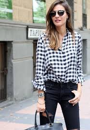 J'aime suppr chapeau en laine noir pull à col rond gris chemise de ville à carreaux rouge parka marron jupe patineuse noire. 25 Idees De Chemise A Carreaux Chemise Carreaux Chemise Mode