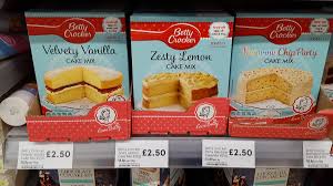 Discover betty crocker's range of simple cake recipes! The 1 Ingredient Betty Crocker Cake Hack That Means You Don T Need Eggs Or Oil Mylondon