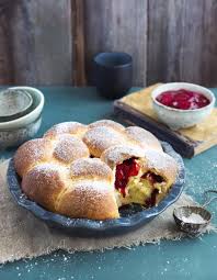 Buchteln Mit Pflaumen Rezept Buchteln Hefeteig Kuchen Buchteln Rezept