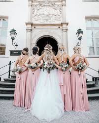 Kann der familienname auch nach der hochzeit gewählt werden? 1 2m Followers 1 189 Following 3 202 Posts See Instagram Photos And Videos From Xenia Adonts Xe Hochzeit Brautjungfern Hochzeit Bildideen Hochzeit Bilder