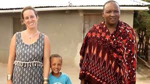 Auswanderung: Stephanie lebt mit einem Massai im afrikanischen Tansania |  STERN.de
