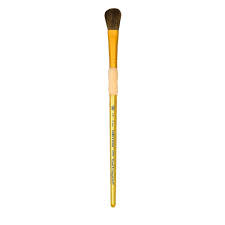 Round hair brush with selected boar bristles that is suitable for everyday use and for all types of hair. Royal Langnickel Crafters Choice Camel Hair Mop Brush