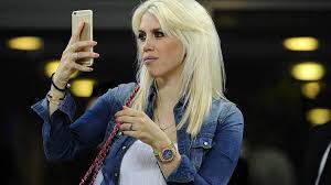 Wanda nara is an argentine model, reality personality, and football agent more famous as the wife of argentine football player mauro icardi. Wanda Nara Sie Ist Die Heisseste Spielerberaterin Sportbuzzer De