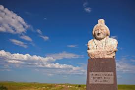 Sitting bull and crazy horse led various sioux tribes against the u.s. Sitting Bull Sakakawea Monuments Travel South Dakota