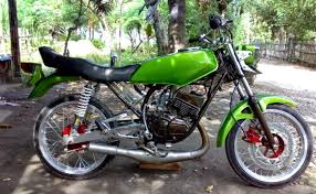 Free download software full version,tips blogging,tips facebook,artikel populer inilah beberapa gambar variasi & modifikasi yamaha rx king yang layak untuk anda jadikan referensi & inspirasi sebelum anda melakukan. Cara Modifikasi Motor Rx King Keren Modifikasi Cute766