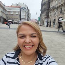 Olá domingo , tudo bem? Boa tarde , obrigada , de nada!!