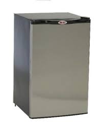 Is This The Fridge On The Proposal Didn T Get Great Reviews Outdoor Refrigerator Outdoor Kitchen Design Stainless Steel Doors