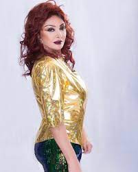 شاهدي أرقى فساتين الزفاف بأكمام منفوخة. Ø¨Ø§Ù„ØµÙˆØ± Ù†Ø¨ÙŠÙ„Ø© Ø¹Ø¨ÙŠØ¯ ØªØ¹ÙˆØ¯ Ù„Ù„Ø£Ø¶ÙˆØ§Ø¡ Ø¨Ø£ÙƒØ³Ø³ÙˆØ§Ø±Ø§Øª ØµÙ†Ø¹Øª Ø®ØµÙŠØµØ§ Ù…Ù† Ø£Ø¬Ù„Ù‡Ø§ Ù…Ø¬Ù„Ø© Ø³ÙŠØ¯ØªÙŠ