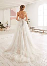 We did not find results for: 200 Brautkleider Mit Ruckenausschnitt Ideen In 2021 Kleid Hochzeit Brautkleid Braut