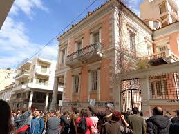 Maybe you would like to learn more about one of these? Egine Thn Kyriakh 6 4 Antifasistikos Peripatos Sthn Patra Left Gr