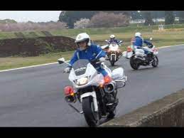 超絶テクニック 白バイ隊デモ走行 enjoy honda 2015 白バイ 警察 デモ