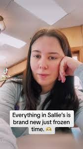 Mallory Frederick's Instagram, Twitter & Facebook