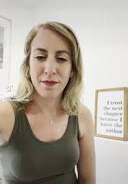 Pamela Raynor's Instagram, Twitter & Facebook