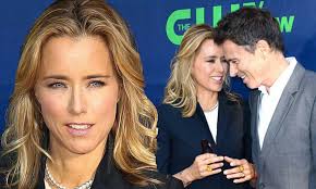 Love is in the air on the set of madame secretary! Tea Leoni Is Dating Madam Secretary Co Star Tim Daly Daily Mail Online