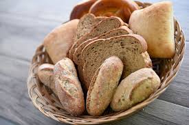Adapun pernyataan tersebut berkaitan dengan konsep psikologi warna, yang kelak. Cuba Ini Idiom Roti Berasaskan Bahasa