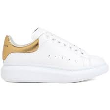 Alexander Mcqueen Spray Paints Oversized Sneakers Black And White Alexander Mcqueen Oversized Sole Sneakers 470 Liked On Polyvore Featuring Men S Fashion Men S Shoes Men S Sneakers B Alexander Mcqueen Sneakers White Leather Shoes Alexander Mcqueen Shoes