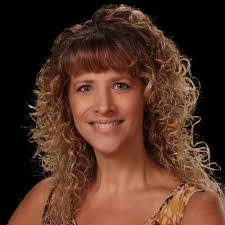 Staci Floyd's Instagram, Twitter & Facebook