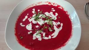 Rote Bete Pastinaken Suppe Mit Meerrettich Rezept Rezept Pastinaken Meerrettich Rezepte Rote Bete